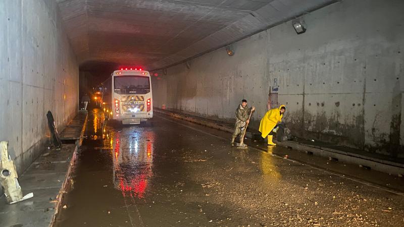 Sağanak Yağış Etkili Oldu: Trafikte Aksamalar Yaşandı