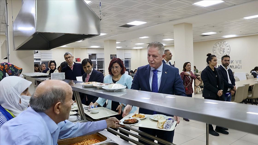 İstanbul'daki Kyk Yurtlarına İlişkin Durum Açıklaması! Vali Gül Duyurdu