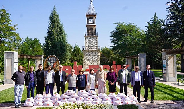 Çiftçilere Ata Tohumu Buğday Dağıtıldı