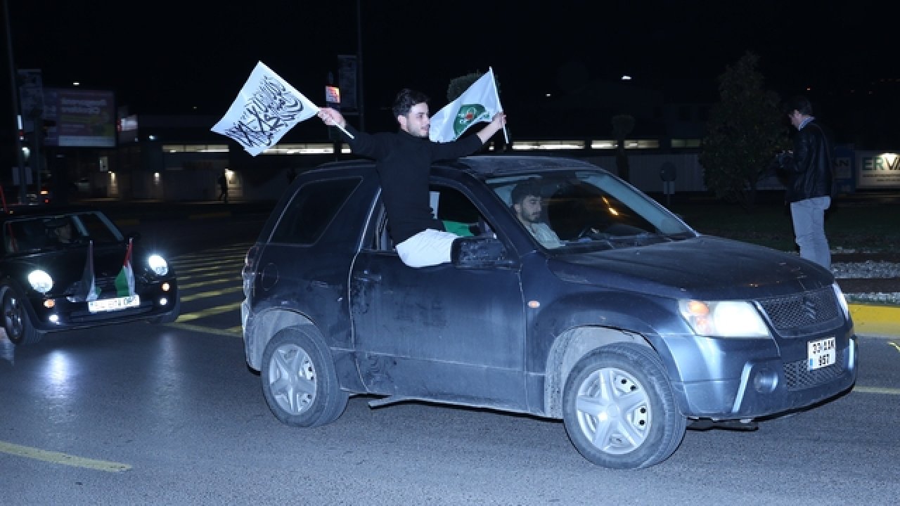 Sakarya'da Filistinlilere Destek Gösterisi Gerçekleştirildi