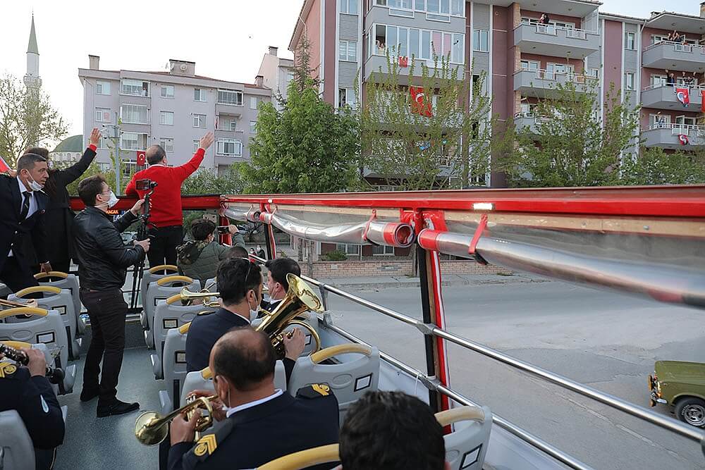 19 Mayıs'ta bando şehir turu atarak konser verecek