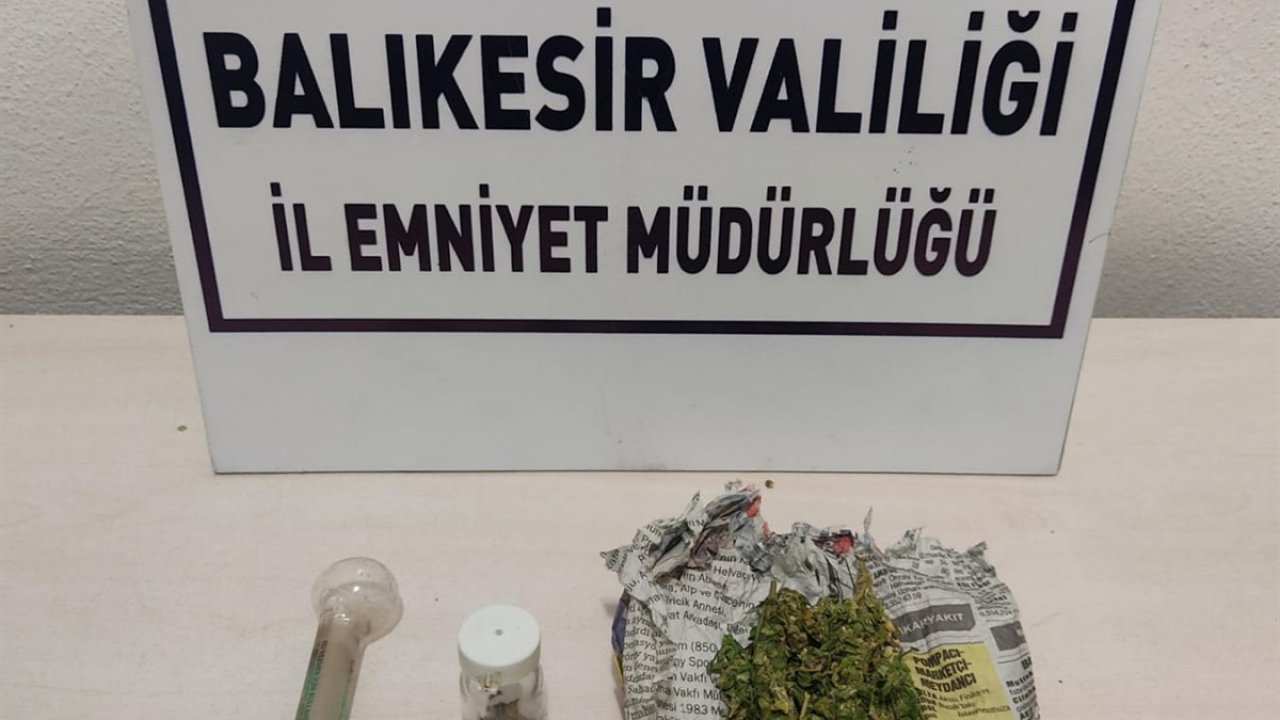 Uyuşturucu Operasyonları Düzenlendi: 3 Kişi Yakalandı