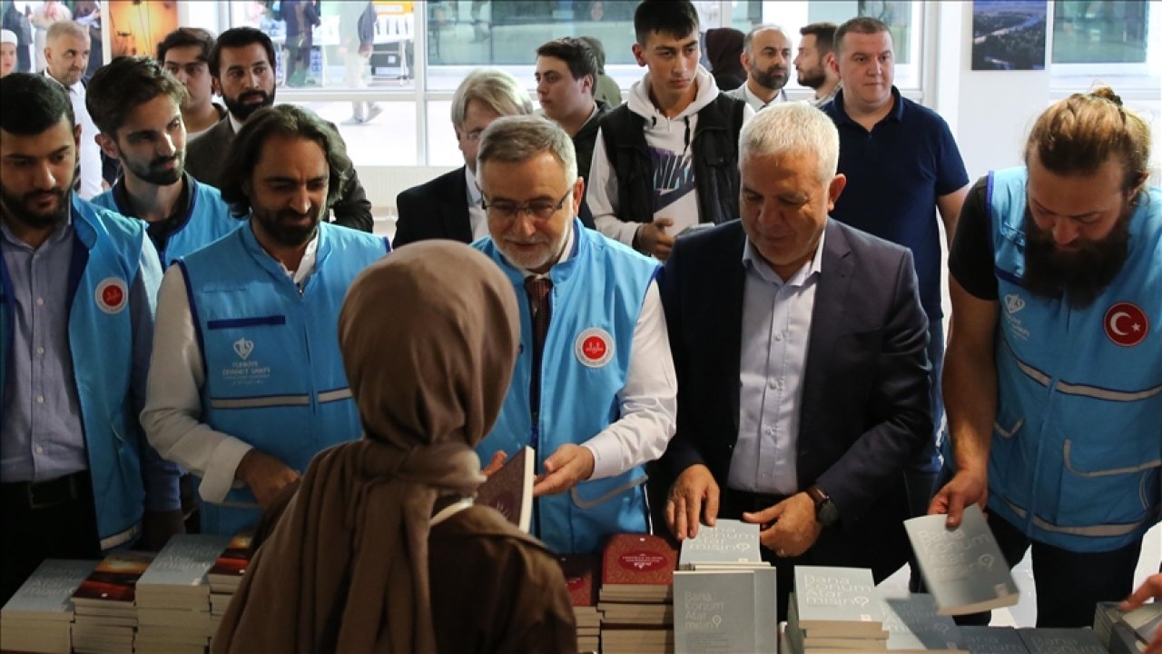 Türkiye Diyanet Vakf'ndanı 132 Kütüphaneye 55 Bin Kitap Desteği