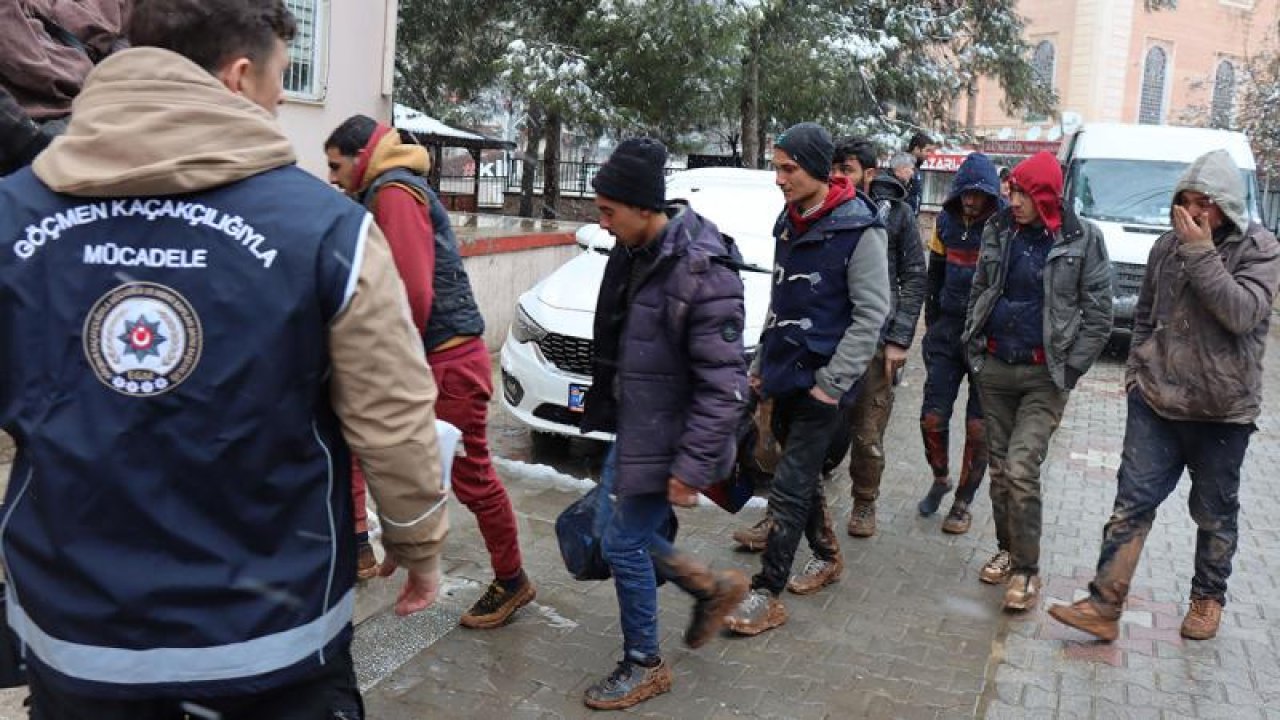 Kırklareli'nde 14 Düzensiz Göçmen Yakalandı