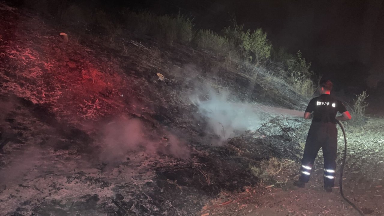 Edirne Tren Garı Bahçesindeki Eski Isı Merkezinde Korkutan Yangın