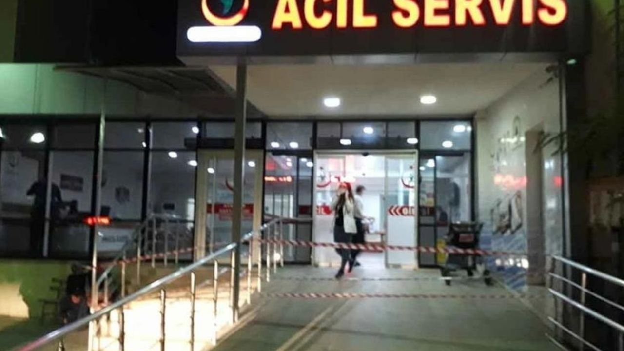 Anadolu Otoyolu'nda Motosiklet Devrildi: 2 Yaralı