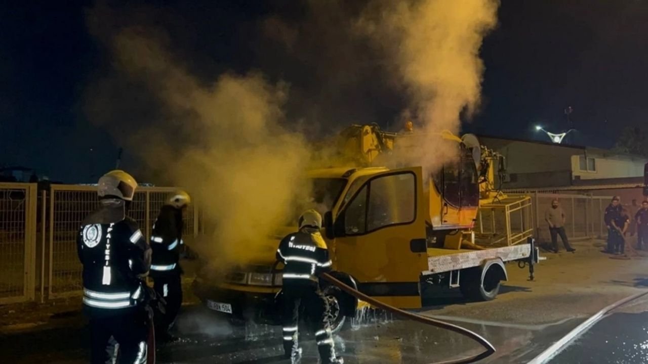 Seyir Halindeki Çekicide Yangın Çıktı