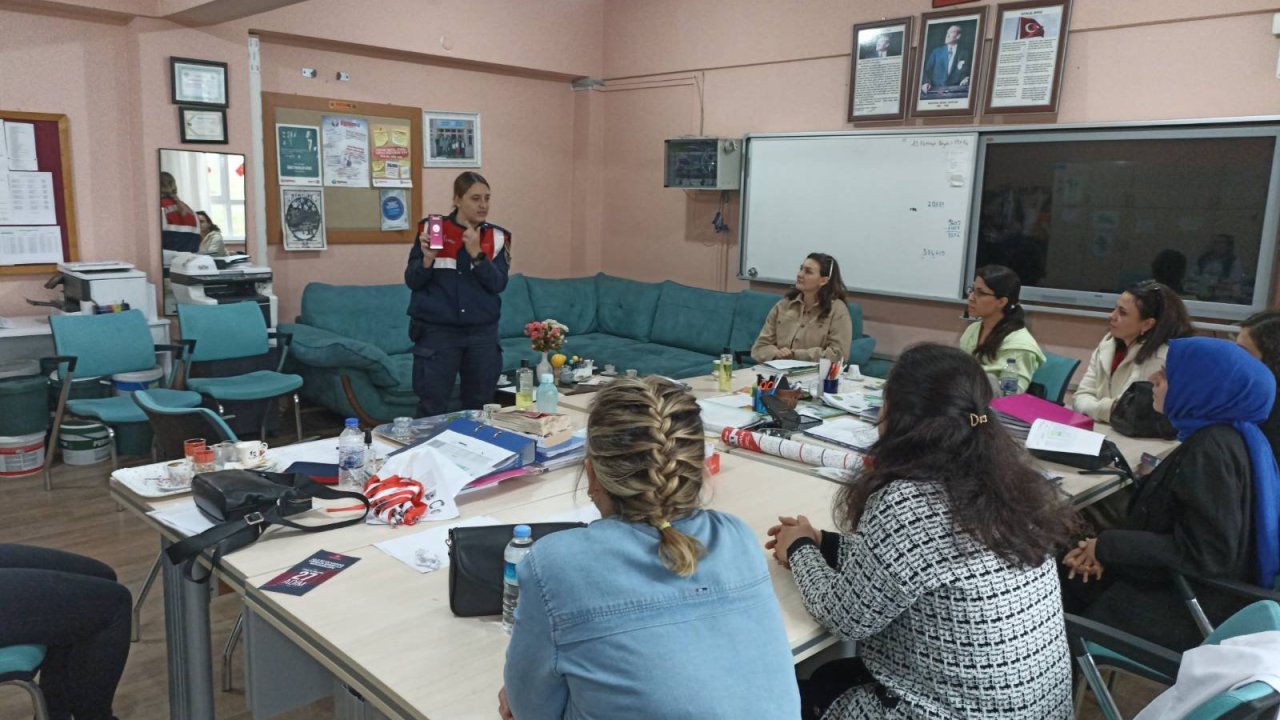 Edirne'de Jandarma Kades Uygulamasını Anlattı