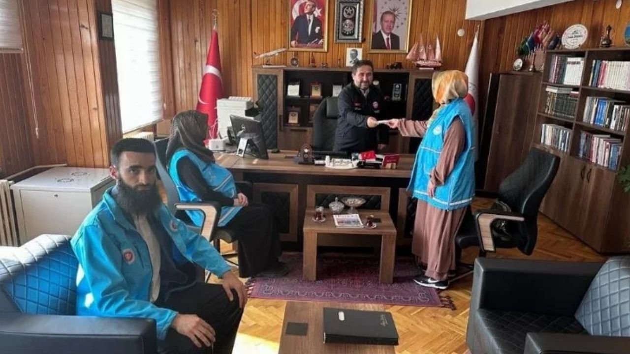 Edirne'de Hayırseverler Bağış Yapmayı Sürdürüyor