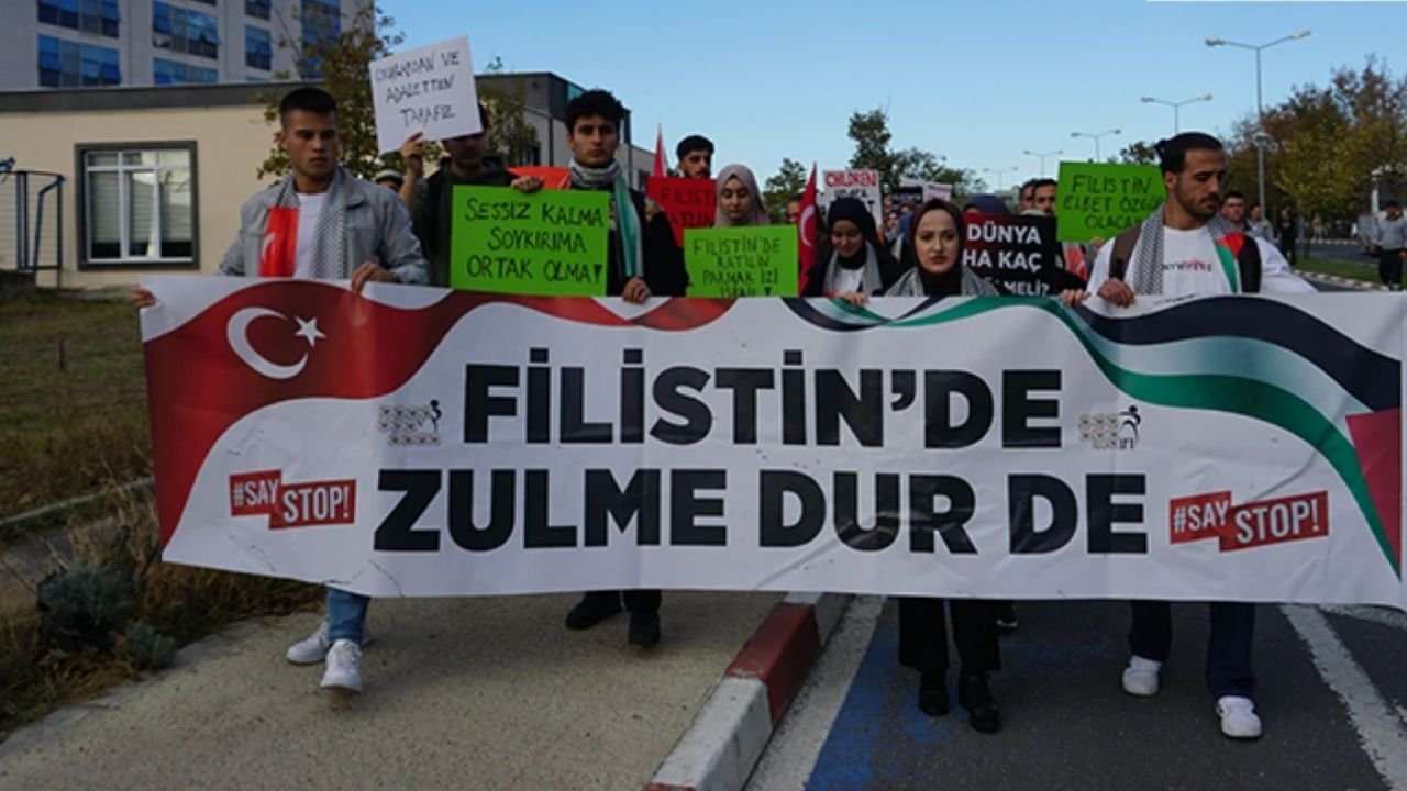 Trakya Üniversitesi Öğrencileri Filistin İçin Eylem Yaptı