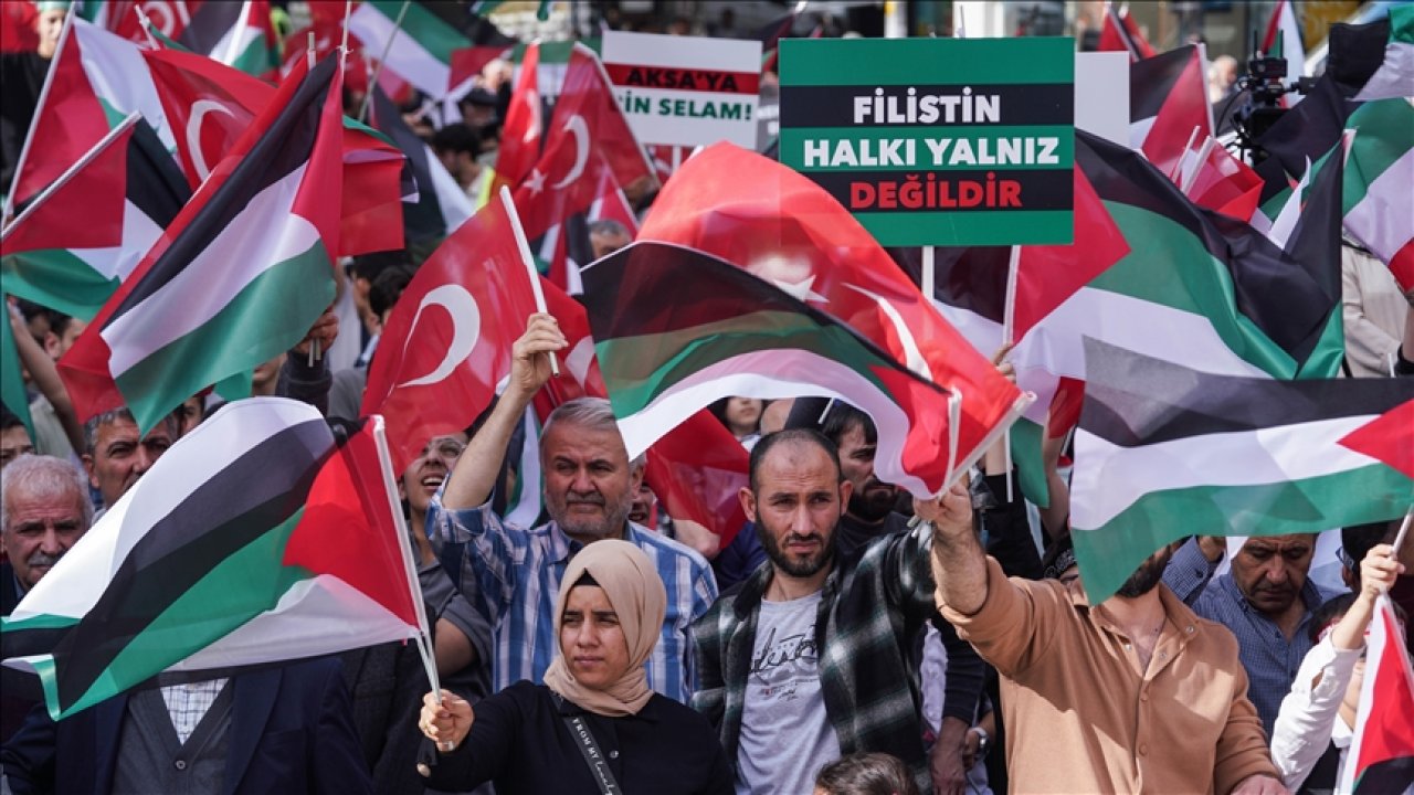 Türkiye'nin Birçok Kentinde "El Ele Gazze Şeridi" Eylemi Yapılacak