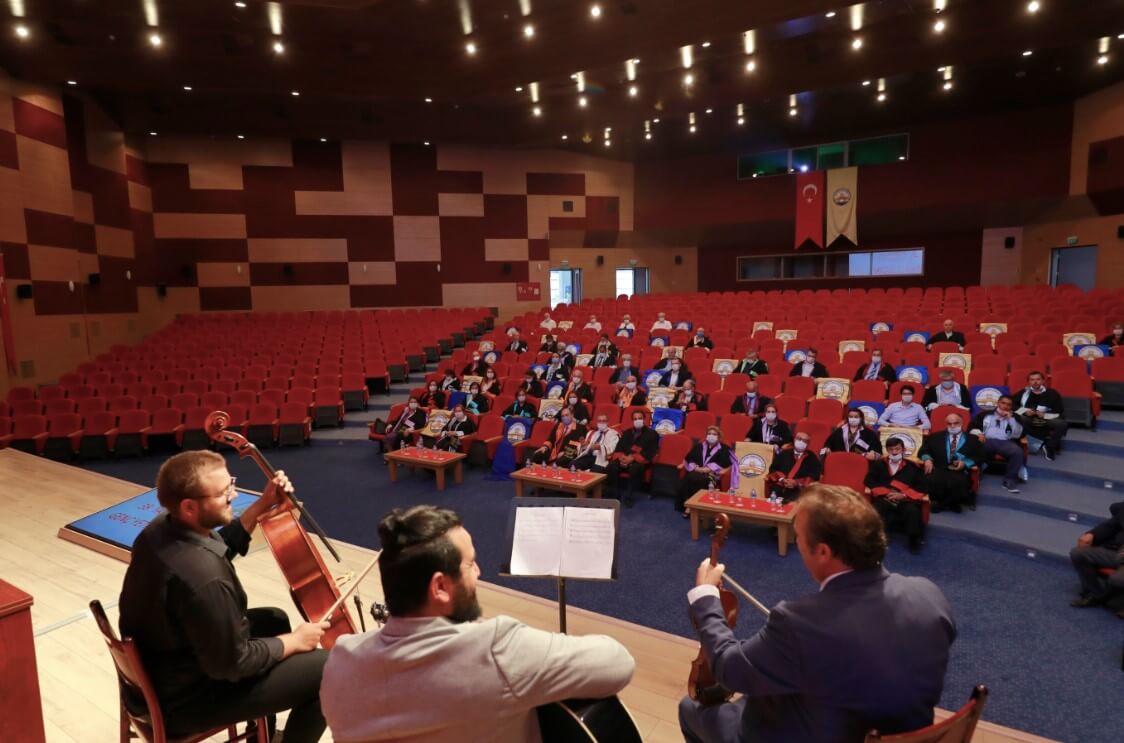 Trakya Üniversitesi 38. yaşını kutladı