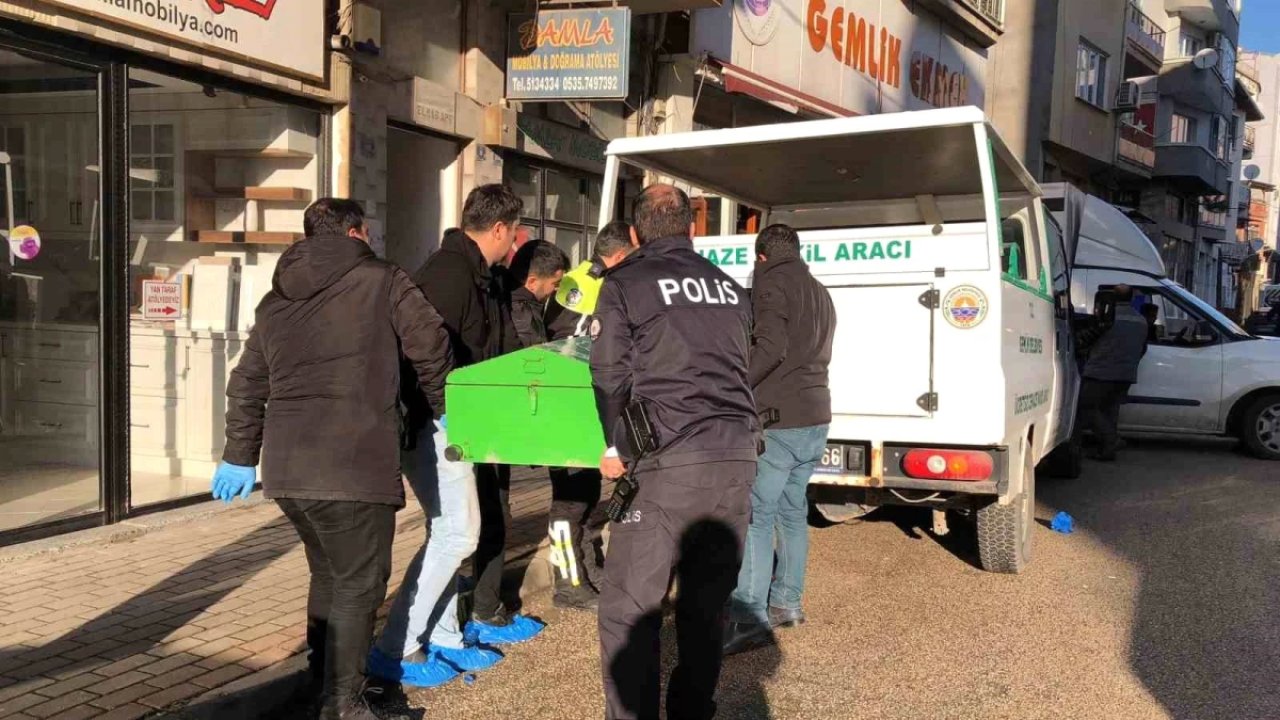 Bursa'da Çıkan Bıçaklı Kavga Ölümle Bitti