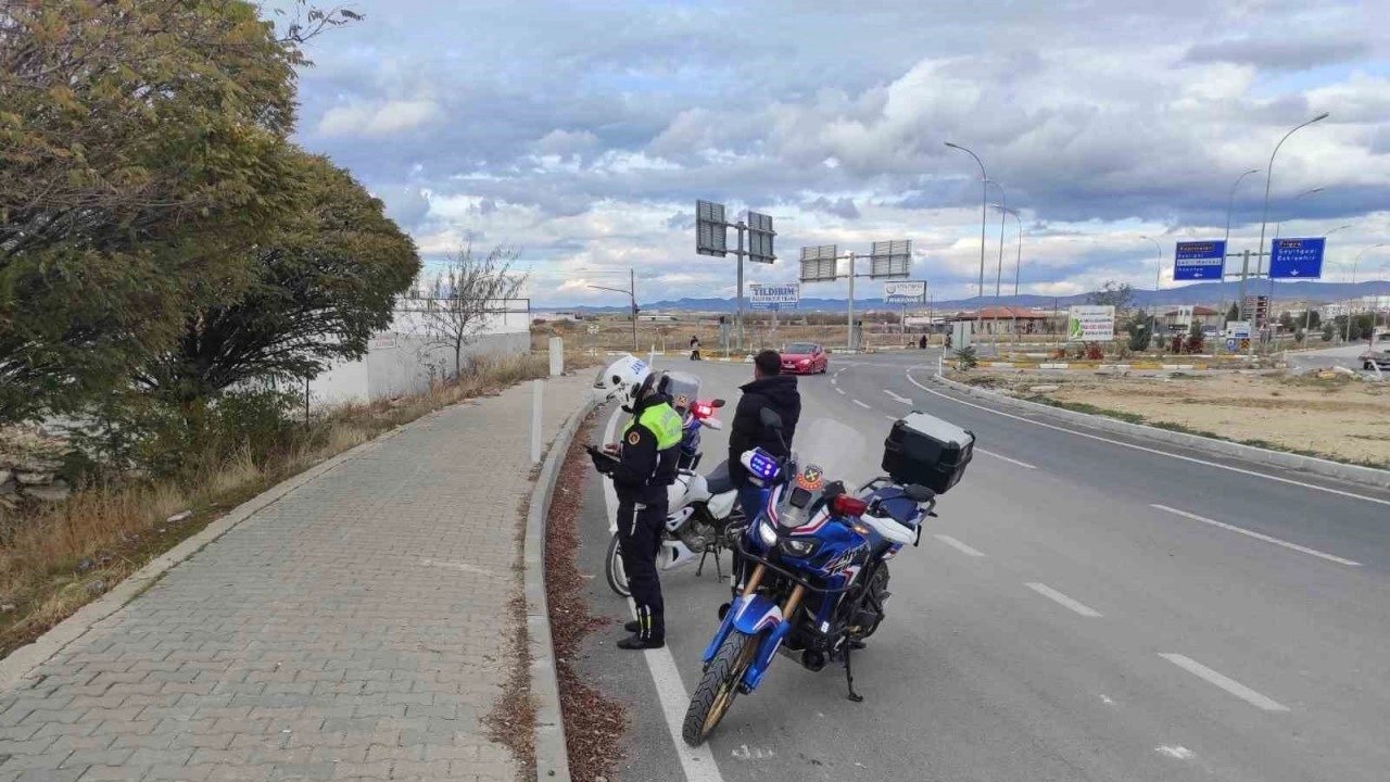Kırklareli'nde Jandarma Ekipleri Motosikletleri Denetliyor