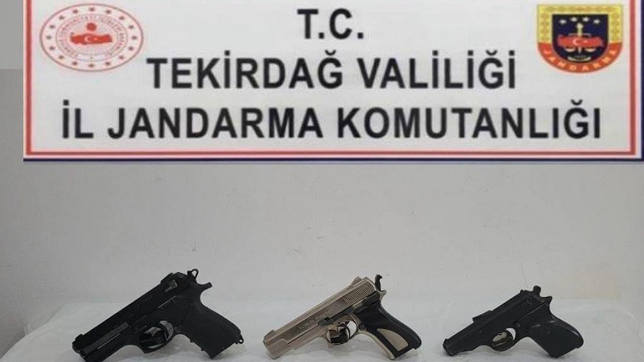 Tekirdağ'da 3 Ruhsat Tabanca Ele Geçirildi