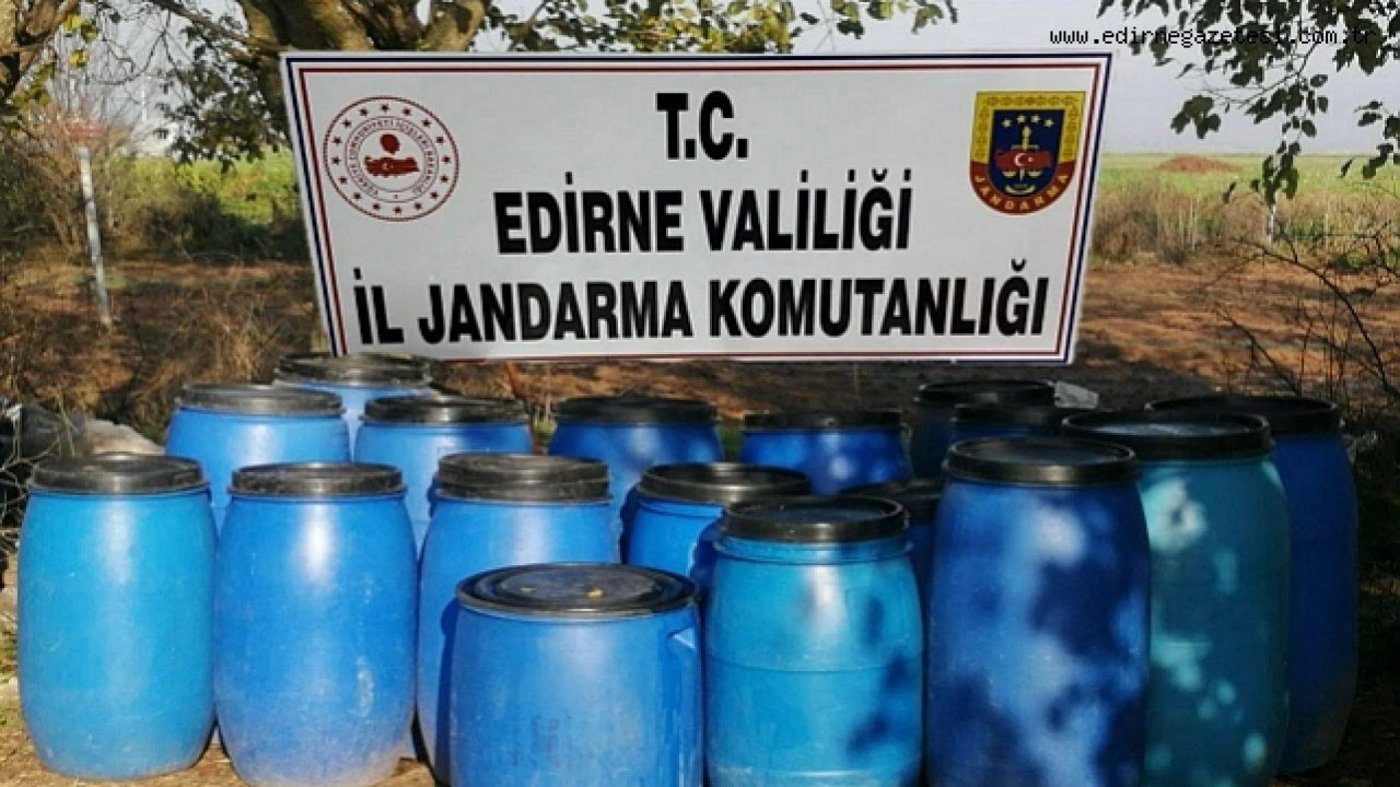 Edirne'deki Bir Evden Litrelerce Sahte Alkol Çıktı