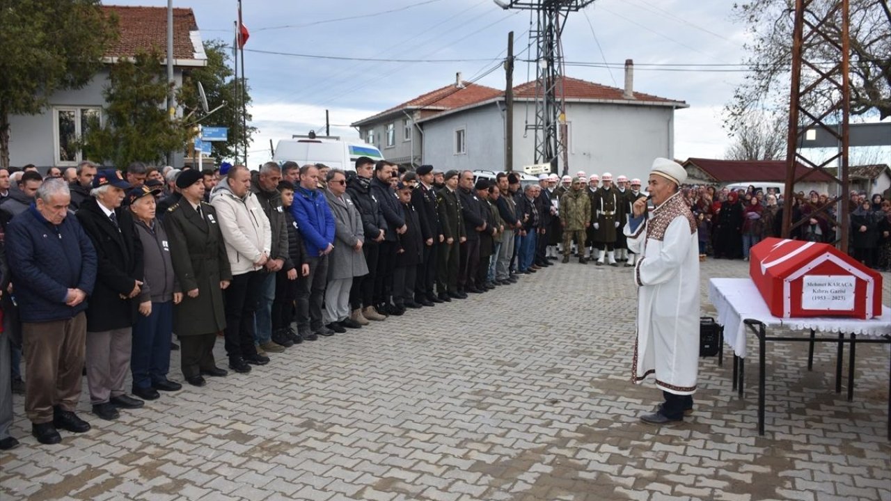 Tekirdağ'da Kıbrıs Gazisi Son Yolculuğuna Uğurlandı