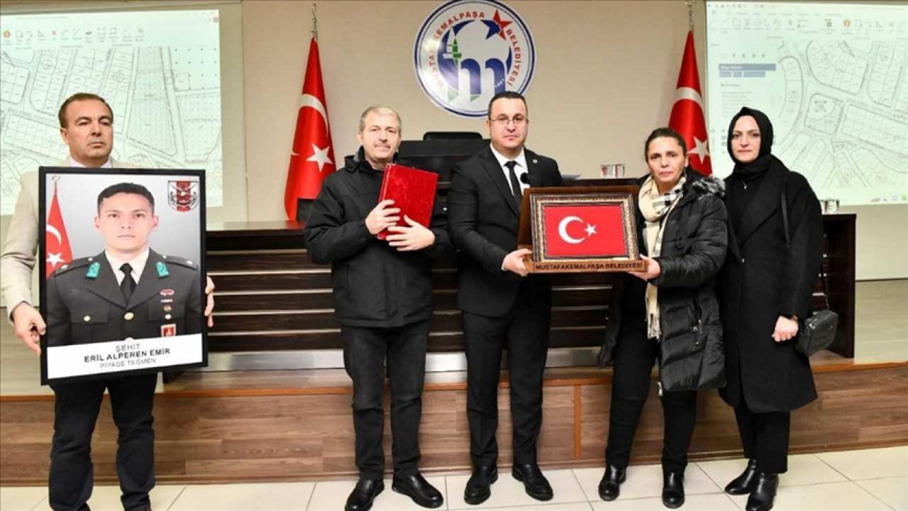 Şehit Teğmenin Adı Çocukluğunu Geçirdiği İlçede Yaşatılacak