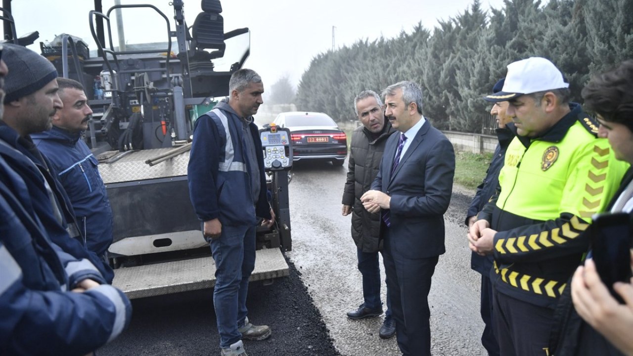 Edirne'de 150 Kilometre Köy Yoluna Sıcak Asfalt Atılacak