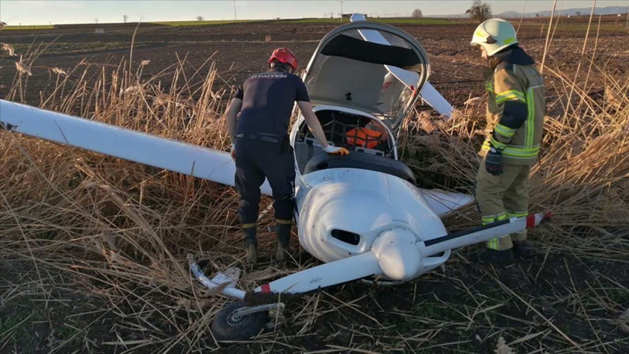 Tarım Arazisine Zorunlu İniş Yapan Eğitim Uçağının Pilotu Yaralandı