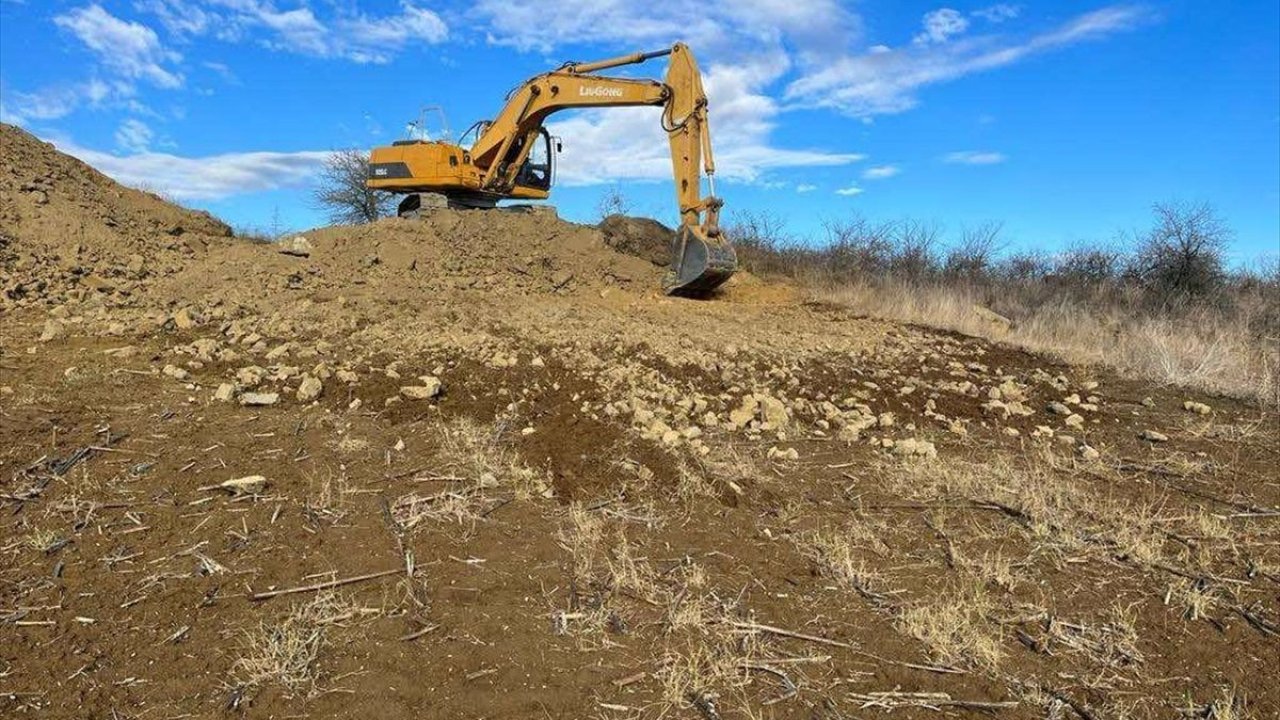 Tekirdağ'da 6 Kişi Kaçak Kazı Yaparken Suçüstü Yakalandı