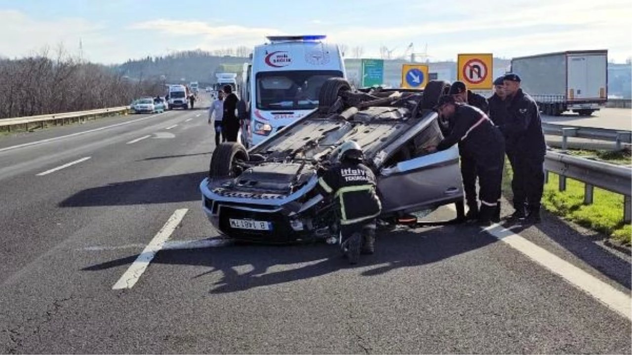 Tekirdağ'da Otomobiller Çarpıştı: 3 Yaralı