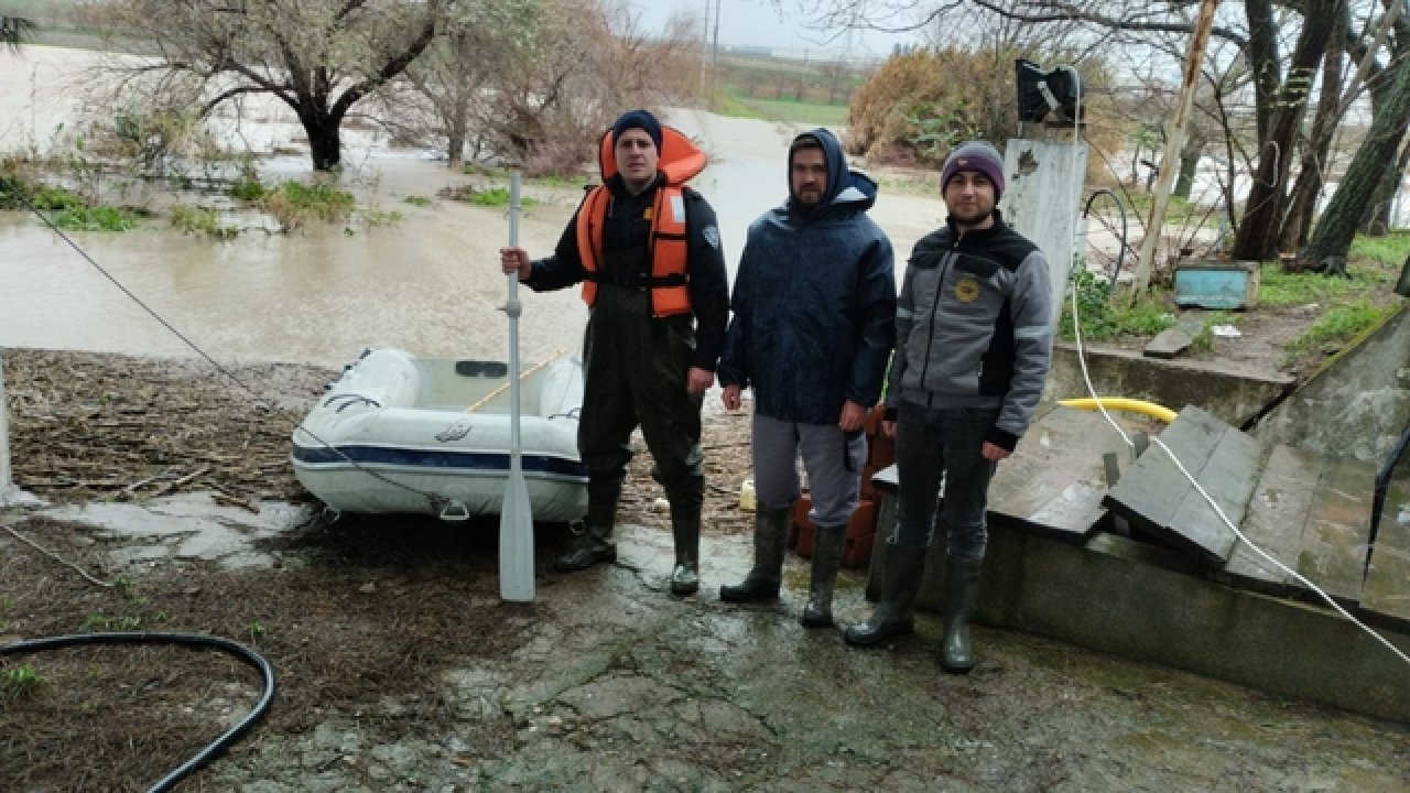 2 Görevli Su Kuyusunda Mahsur Kaldı