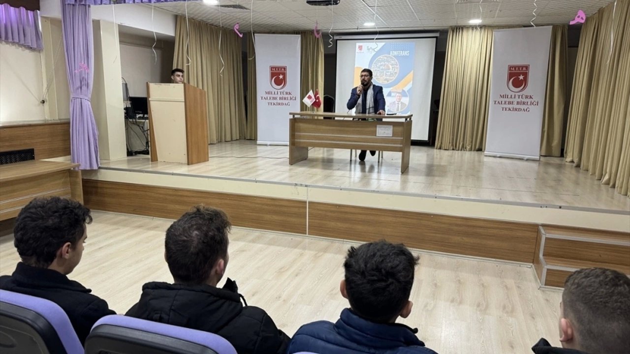 Tekirdağ'da "İslam Coğrafyasında Soykırım" Konferansı Düzenlendi