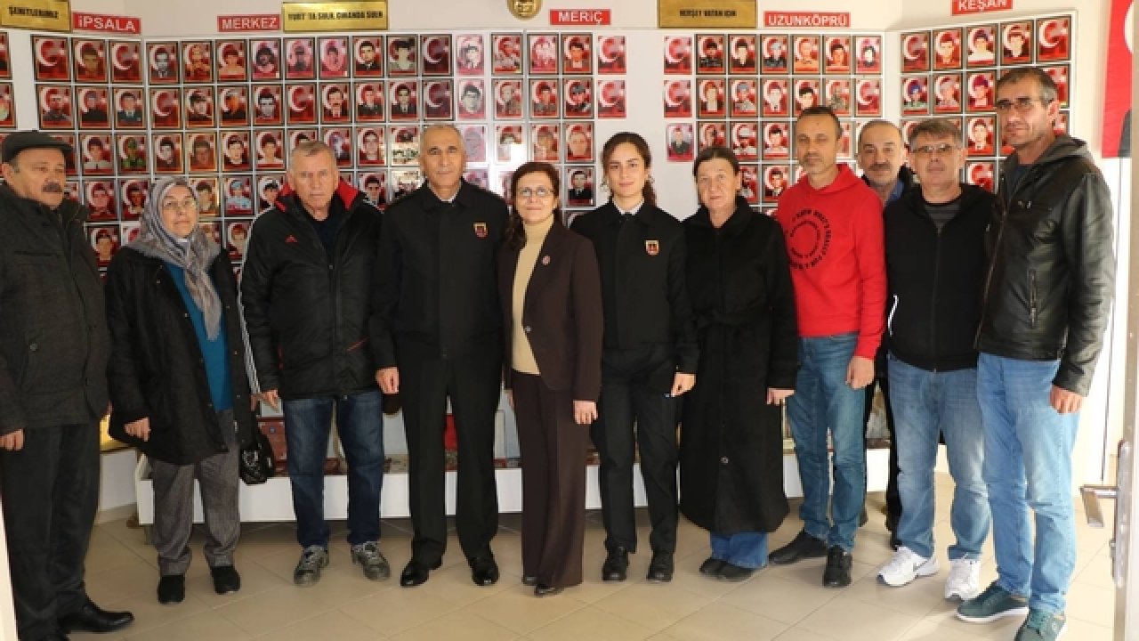 Edirne Jandarma Komutanı Albay Büber'den Şehit Aileleri Derneğine Ziyaret