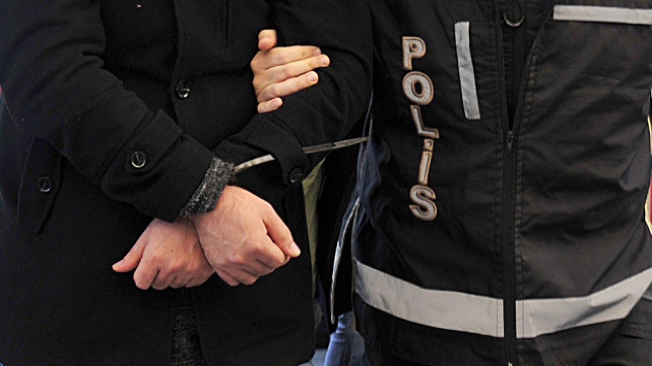 Edirne'de Uyuşturucu Bulunduran Şüpheli Gözaltına Alındı
