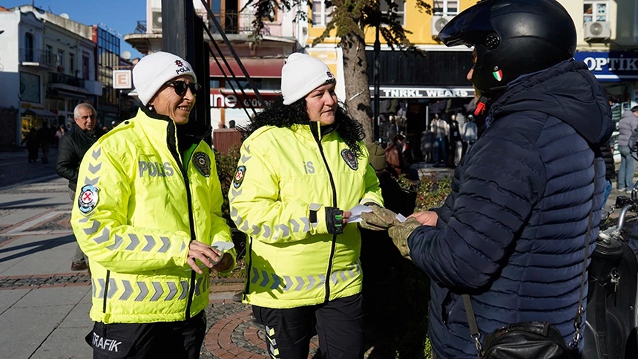 Saraçlar Caddesi'nde Trafik Denetimi Yapıldı