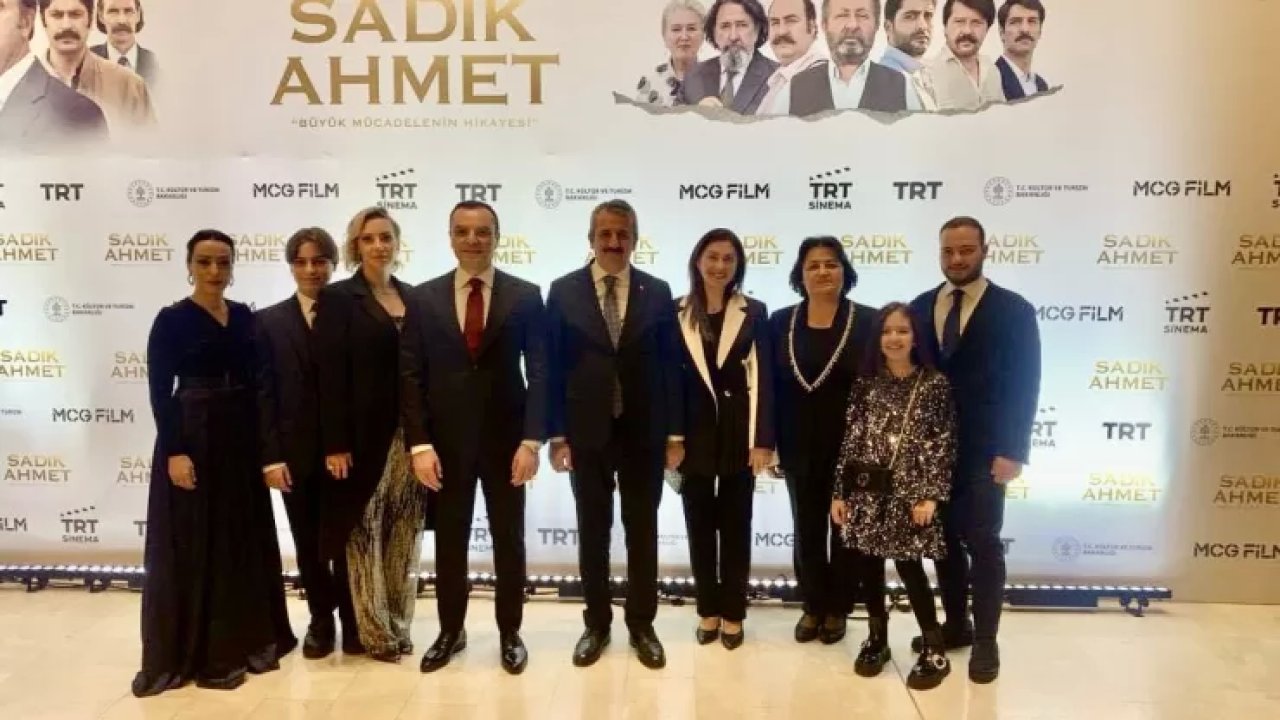 Vali Sezer'den Sadık Ahmet Filminin Galasına Katıldı