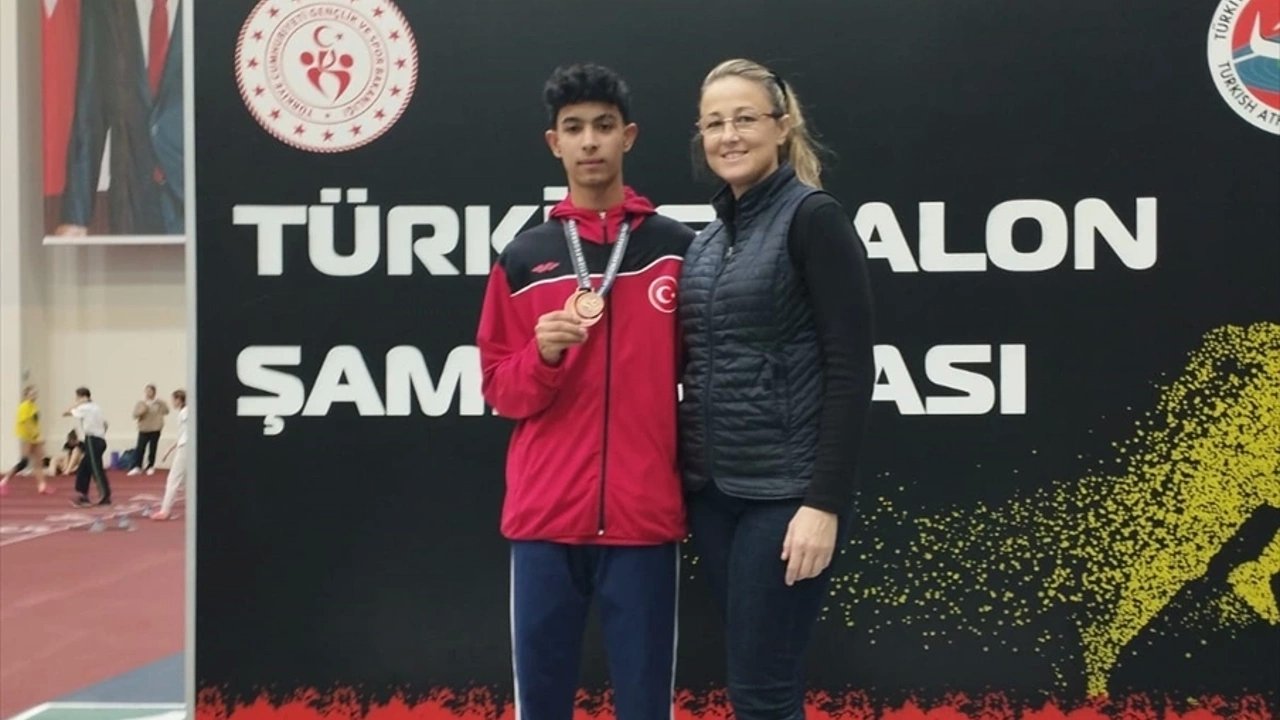 Edirneli Sporcular Atletizmde Türkiye Dereceleri Kazandı