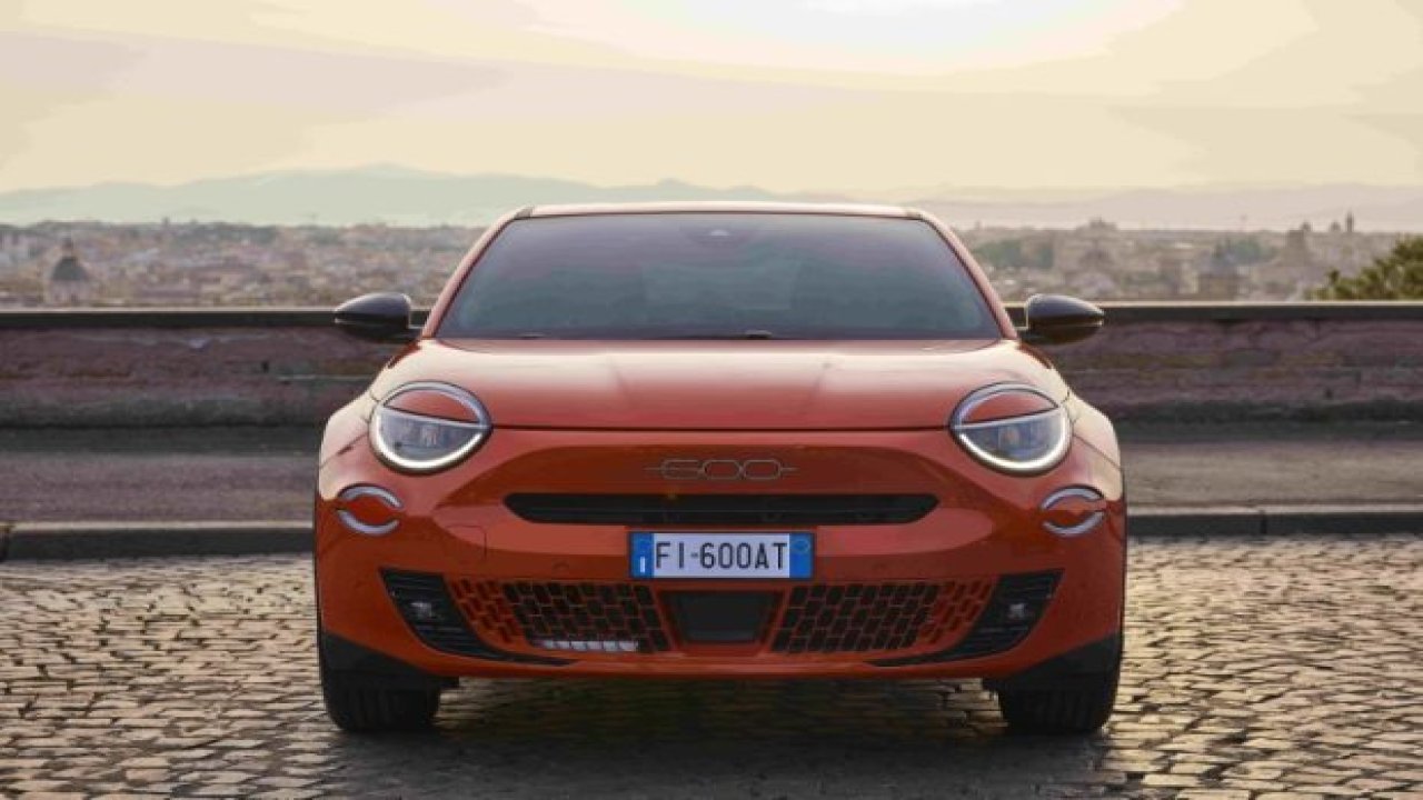 Fiat 600e Quattroruote Dergisi Tarafından "2024 Yılının Yeni Otomobili" Seçildi