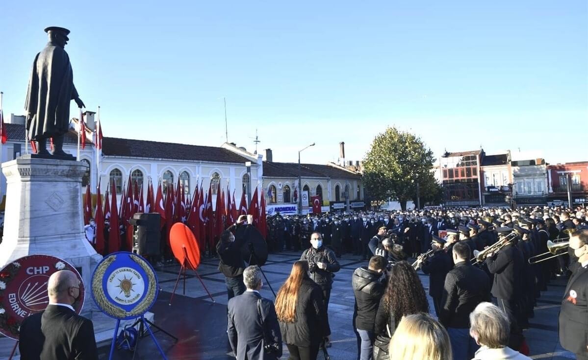 Gazi Mustafa Kemal Atatürk, Edirne'de törenle anıldı