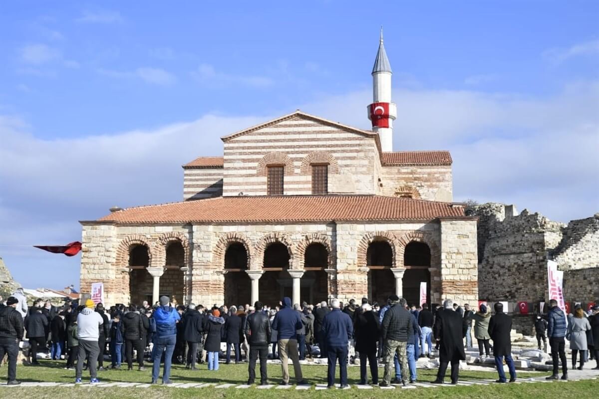 Enez Ayasofya Camii 56 yıl sonra ibadete açıldı