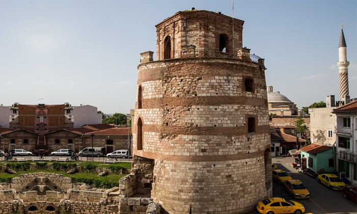 Makedonya Saat Kulesi'nde restorasyon başladı