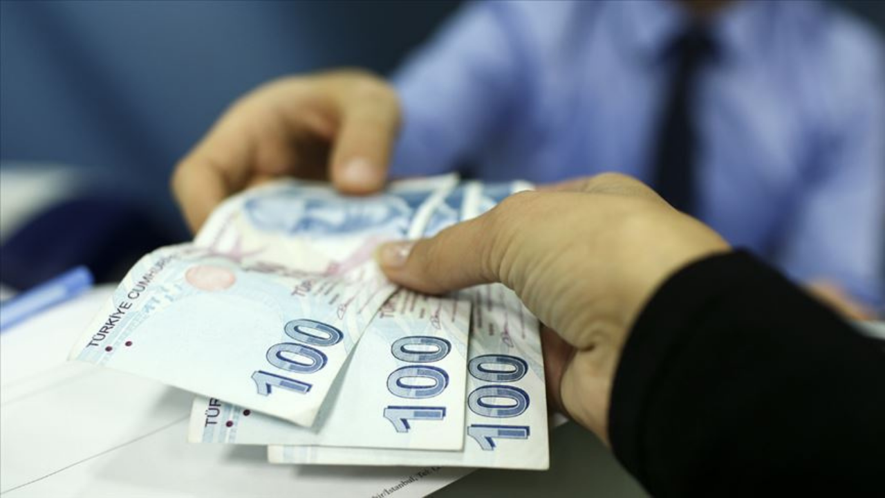 O banka bayram harçlığı gibi geri ödemesiz 7 bin 500 lira hediye edecek! Başvurular başladı!