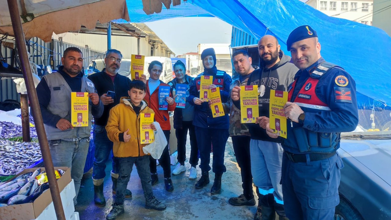 Tekirdağ'da Jandarma Ekipleri Kades Uygulamasını Tanıtıyor
