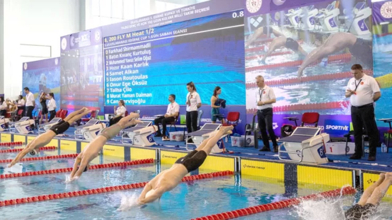 Uluslararası 5. Edirne Kupası Yüzme Müsabakaları Başladı