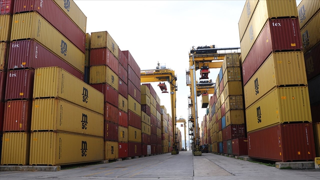 Asyaport Limanı'ndaki Elleçleme Sayısı Rekora Ulaştı