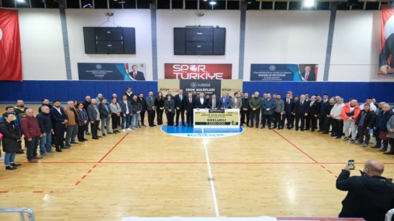 Kırklareli'nde Amatör Spor Kulüplerine Nakdi Yardım Yapıldı