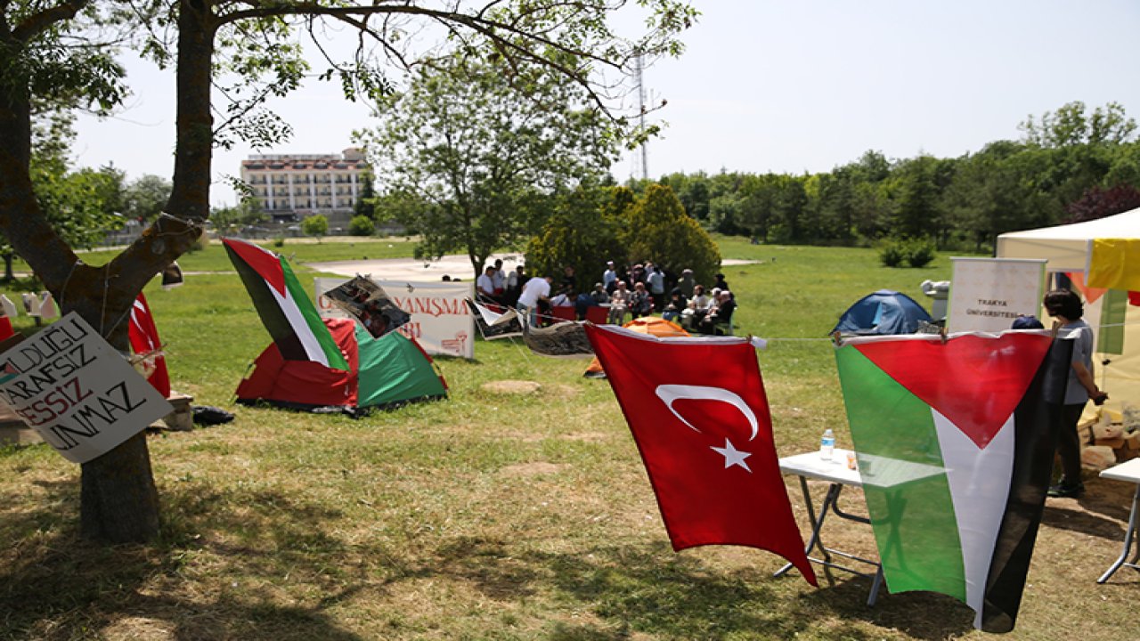 Edirne'deki Öğrencilerin Gazze Dayanışma Çadırı'ndaki Nöbeti Devam Ediyor