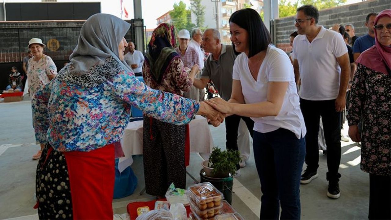 Başkan Gencan Akın Kadın Üreticileri Ziyaret Etti