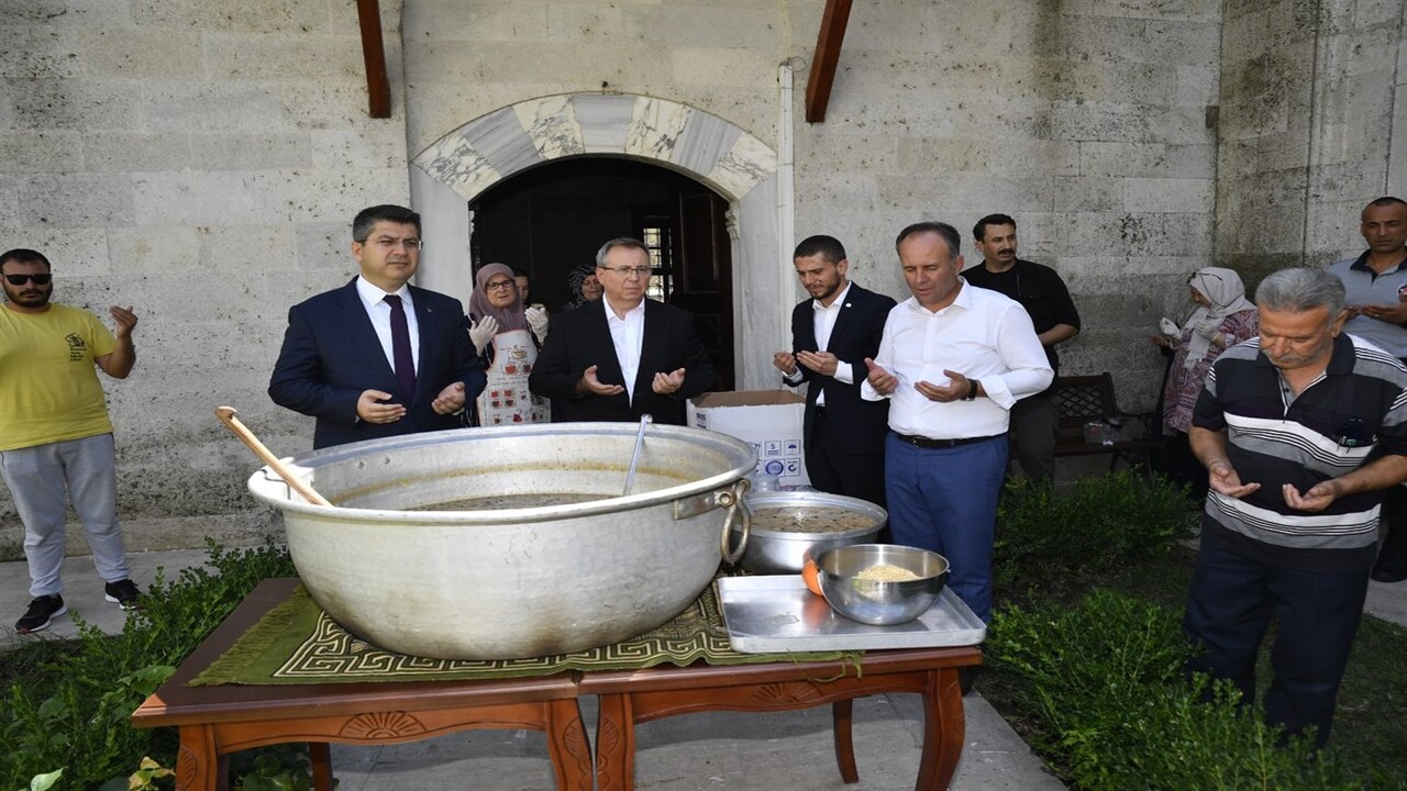 Edirne'de Aşure Etkinliği Düzenlendi