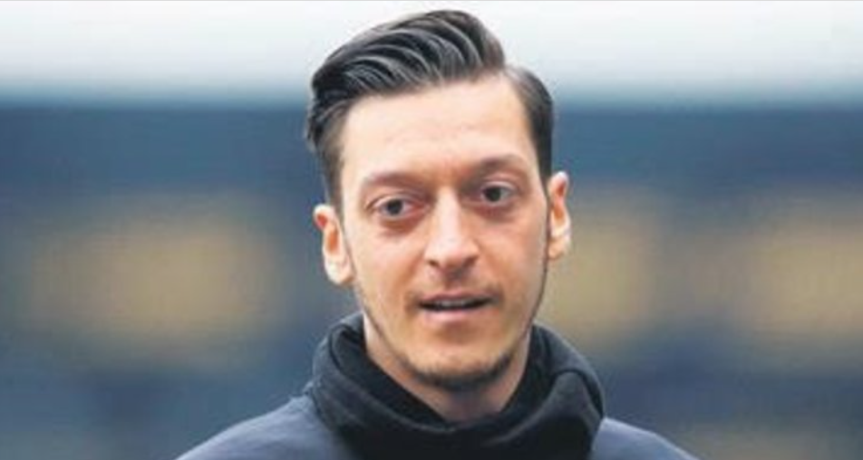 Mesut Özil'den Sakatlık Açıklaması