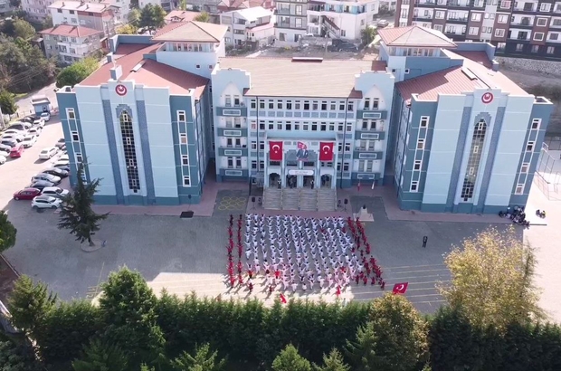 Sakarya'da Sünger Üreten Fabrikada Yangın Çıktı