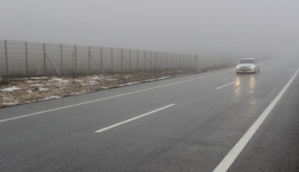 Tekirdağ'daki Kara Yollarında Görüş Mesafesi Azaldı