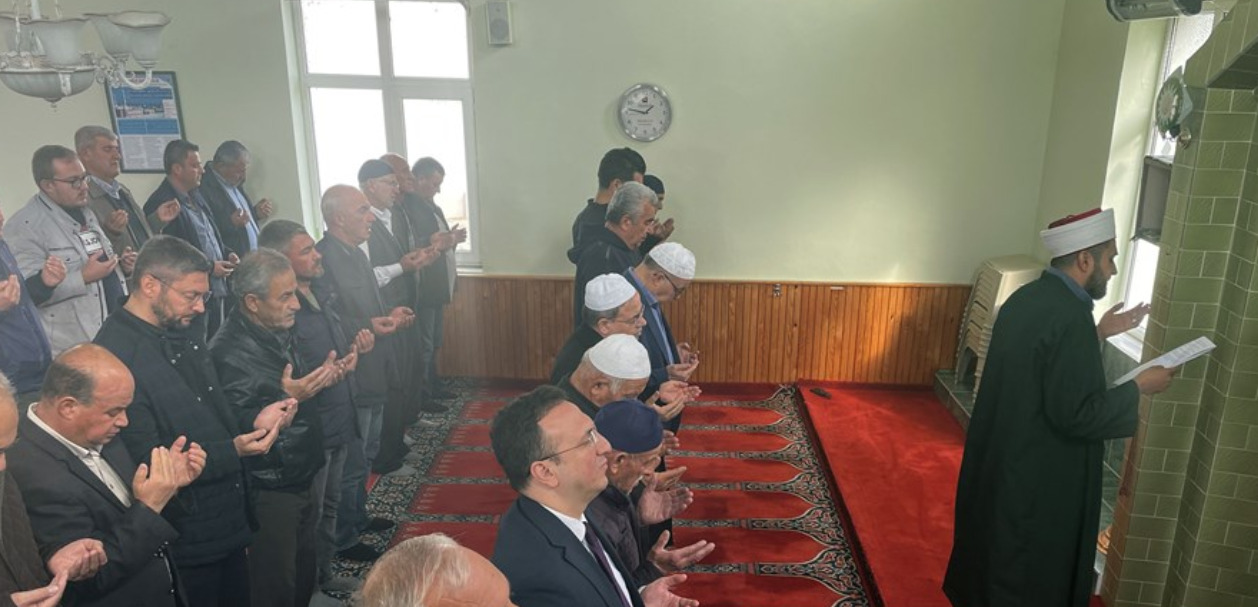 Edirne'de Köylüler Yağmur Duasına Çıktı