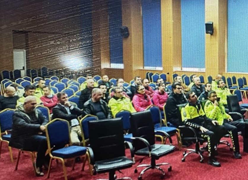 Edirne'de Trafik Polislerine Eğitim Verildi